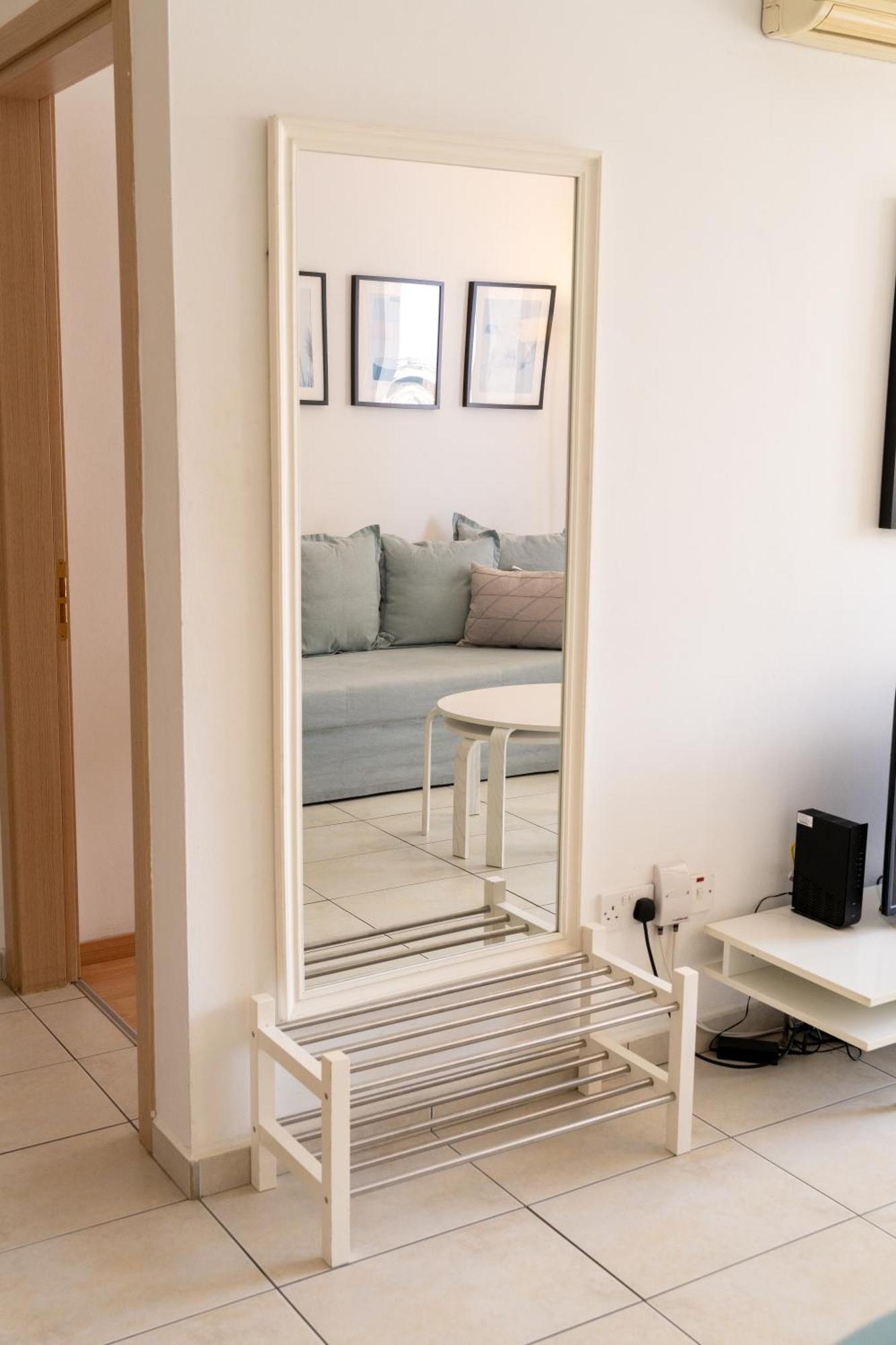 Blue Dawn Center Flat Appartement Larnaca